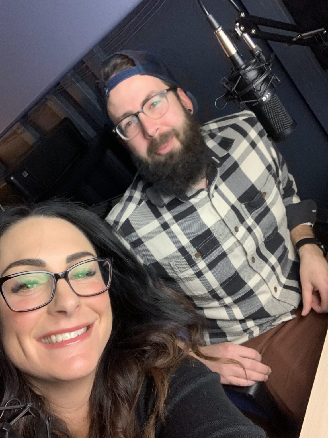 better-business-podcast-hosts-kelli-rae-and-lane-taking-selfie-during-podcast-scaled-1